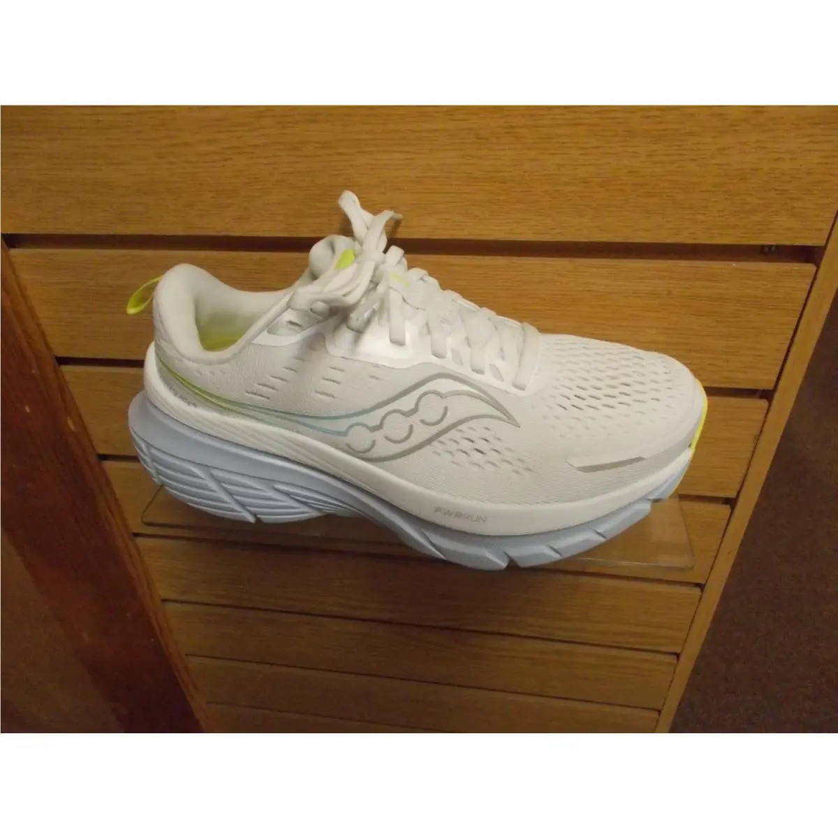 Saucony shoes - Saucony Guide - Guide - 10999-151 - White 4