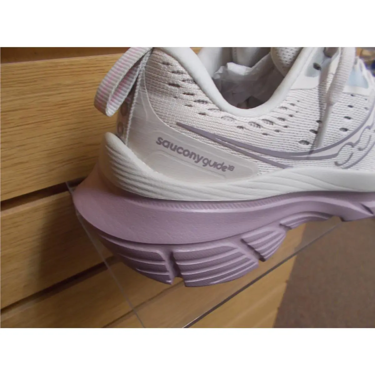 Saucony shoes - Saucony Guide - Guide - S10998-142 - Ivory 3