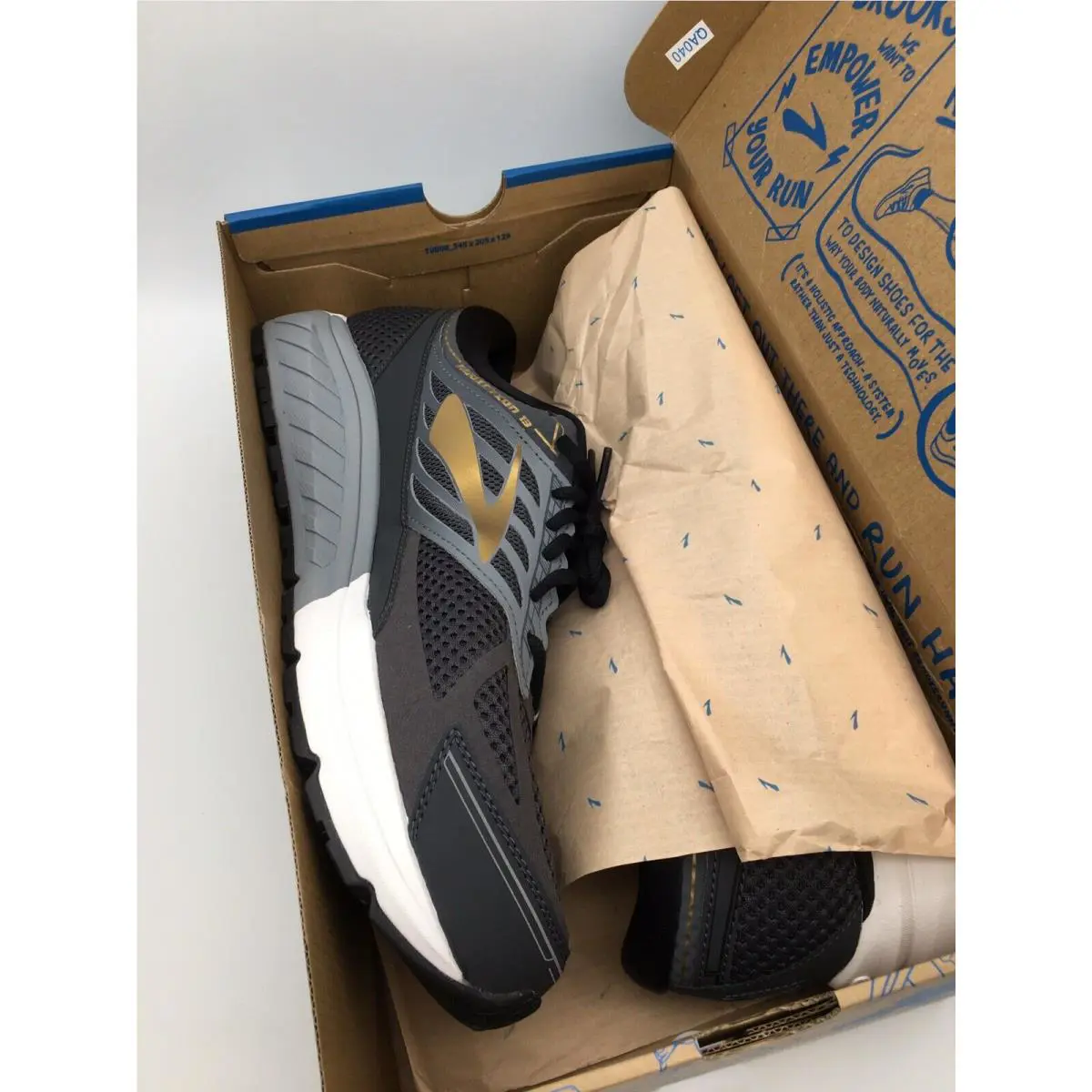 Brooks shoes - Brooks Addiction 13 - Addiction - 1102612E091 - Black/ Ebony/ Metallic Gold (UPC: 190340247149) 4