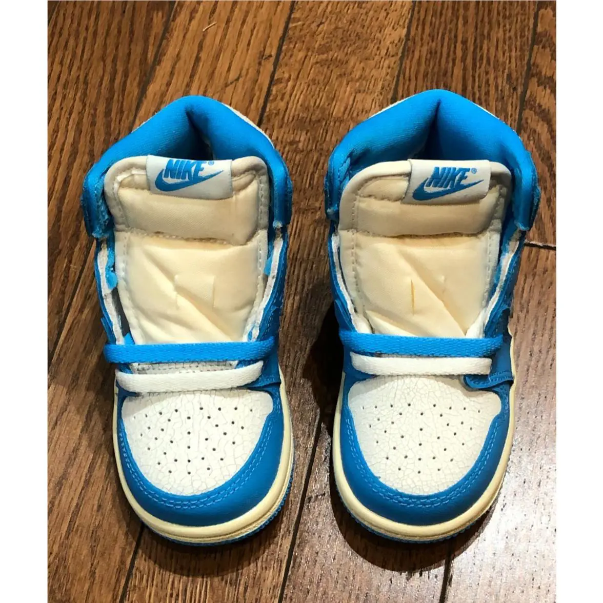 Nike shoes - Air Jordan 1 - Air - White 3