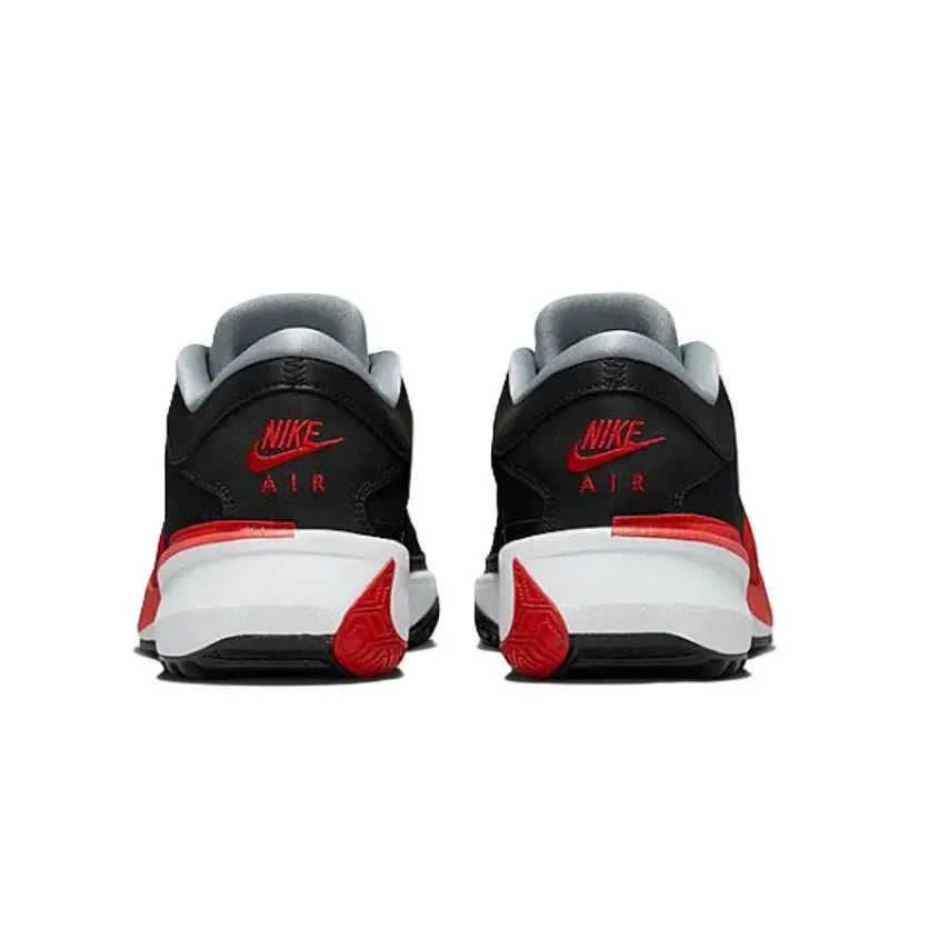Nike shoes - Black/Red 4