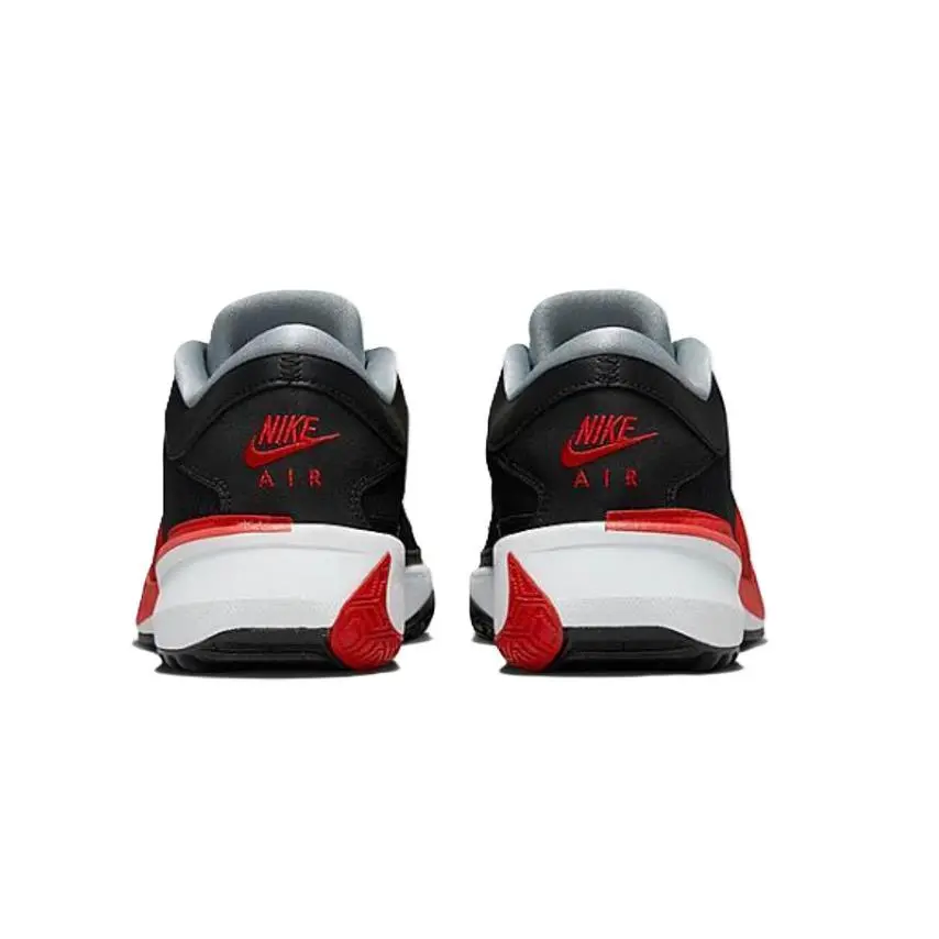 Nike shoes - Black/Red 11
