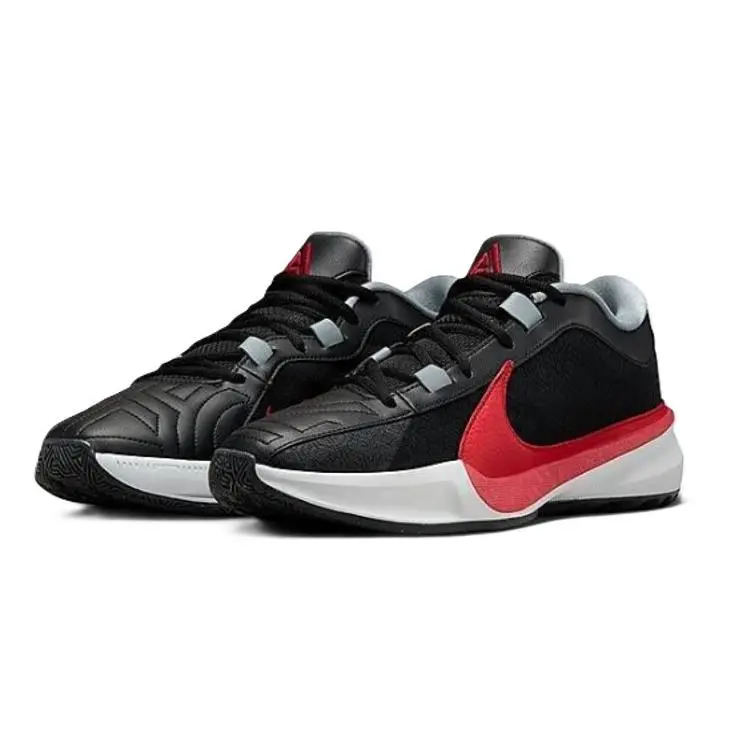 Nike shoes - Black/Red 6