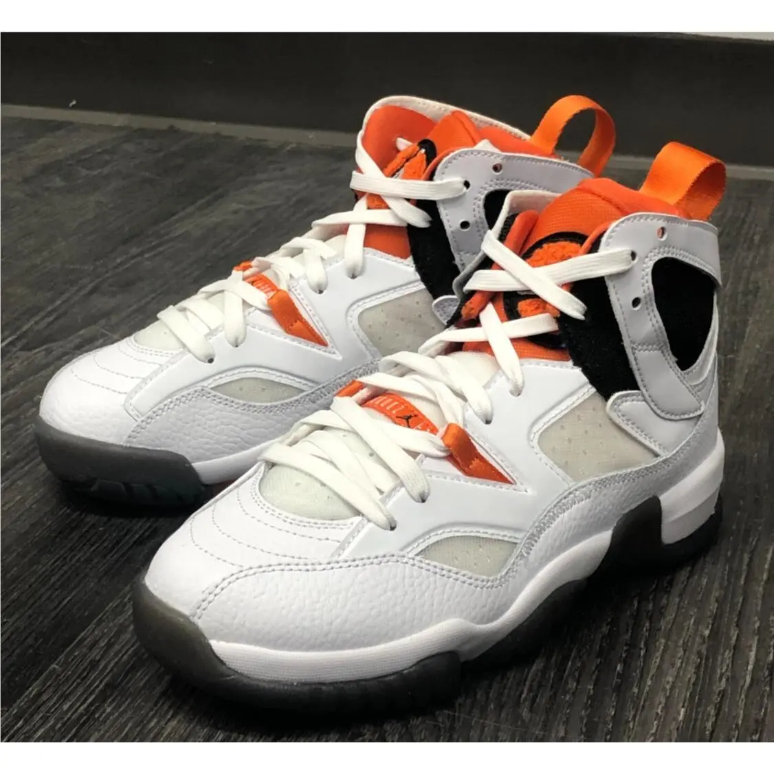 Nike shoes - Jordan Jumpman - Jumpman - White 6