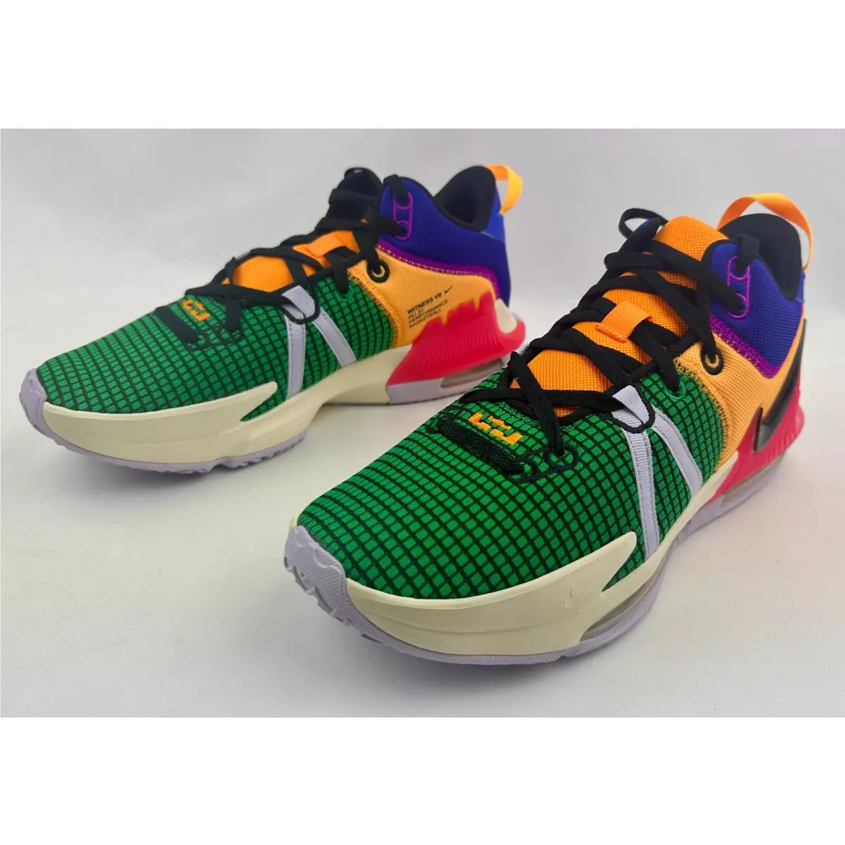 Nike shoes - Nike LeBron Witness - LeBron Witness - DM1123501 - Multicolor 4