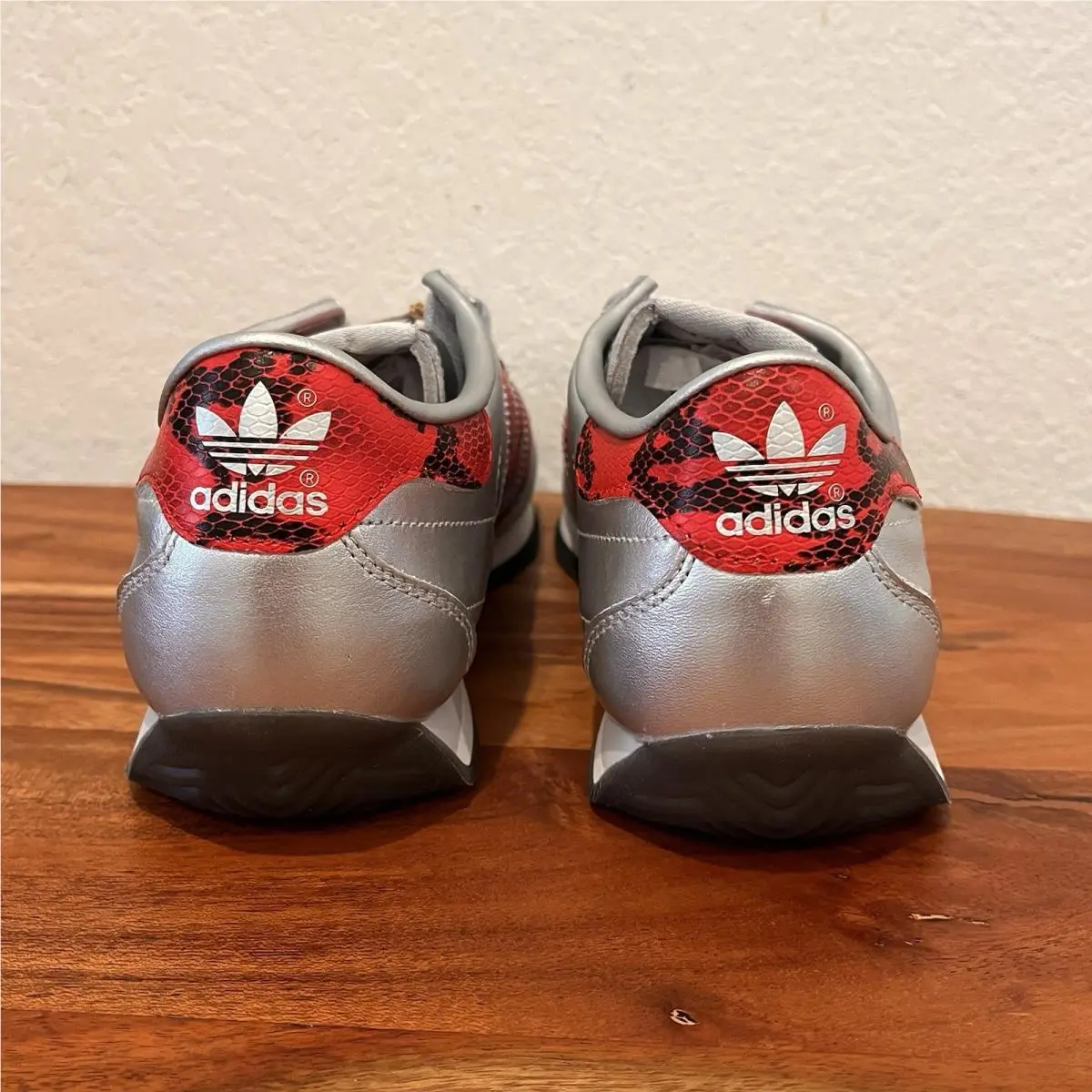 Adidas shoes - adidas Country - Country - JP7088 - Red 17