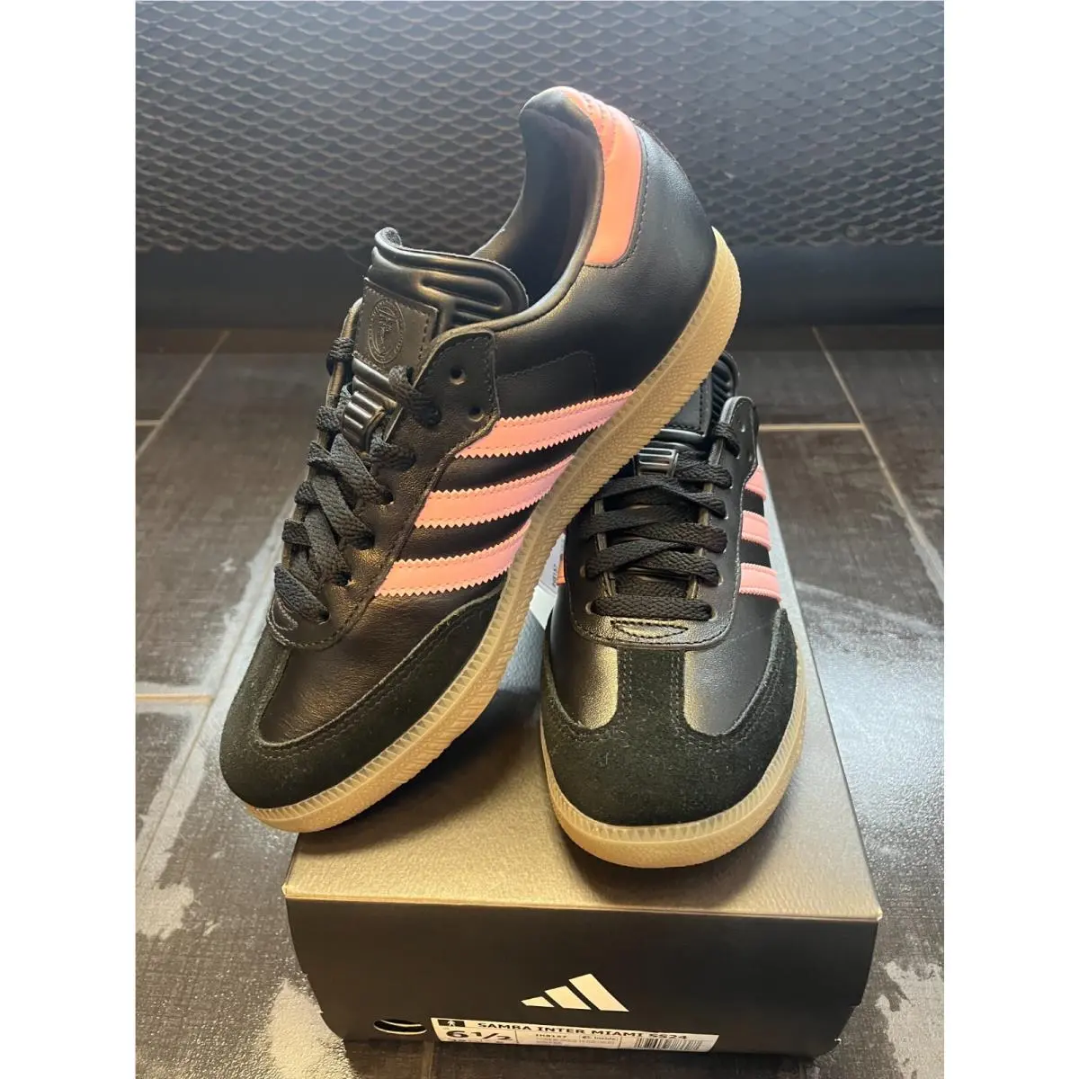 IH8157 Size 6.5-12- Adidas Lionel Messi x Samba Inter Miami CF Men