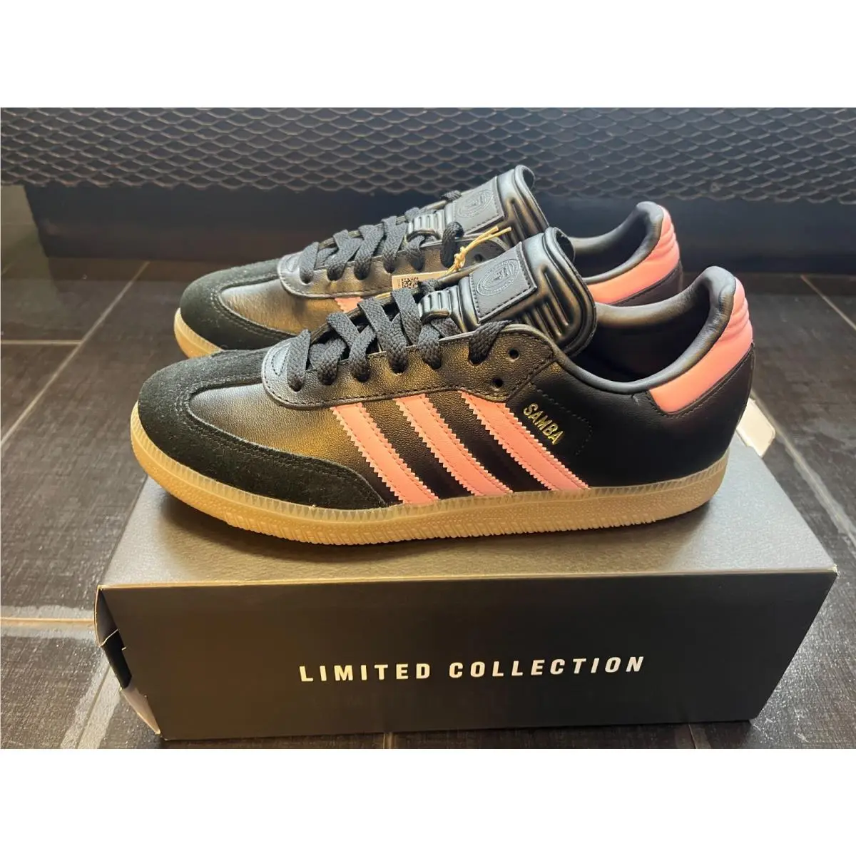 Adidas shoes - adidas Samba - Samba - IH8157 - black and pink 0