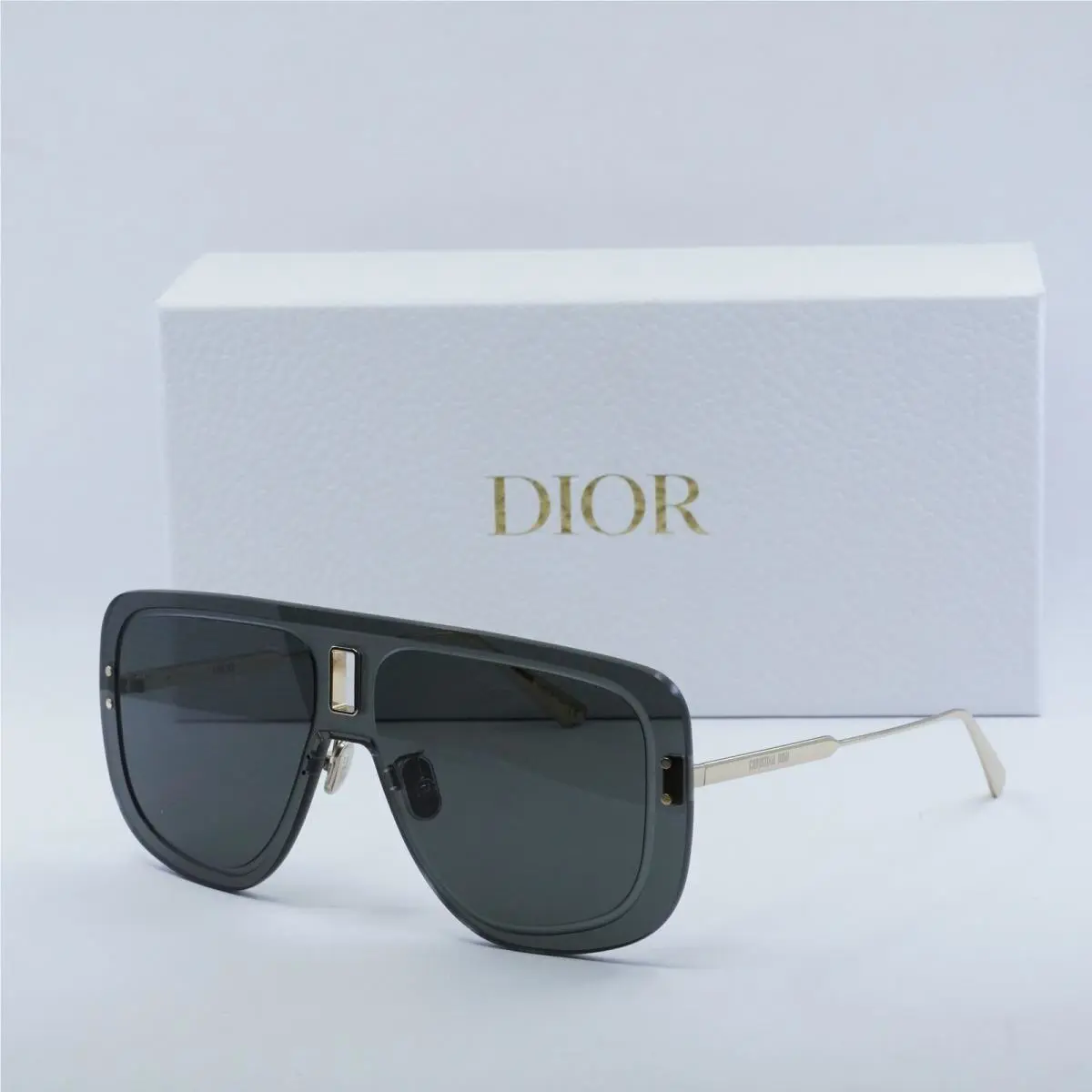 Ultradior MU B0A0 Gold/grey 00-00-140 Sunglasses by Dior