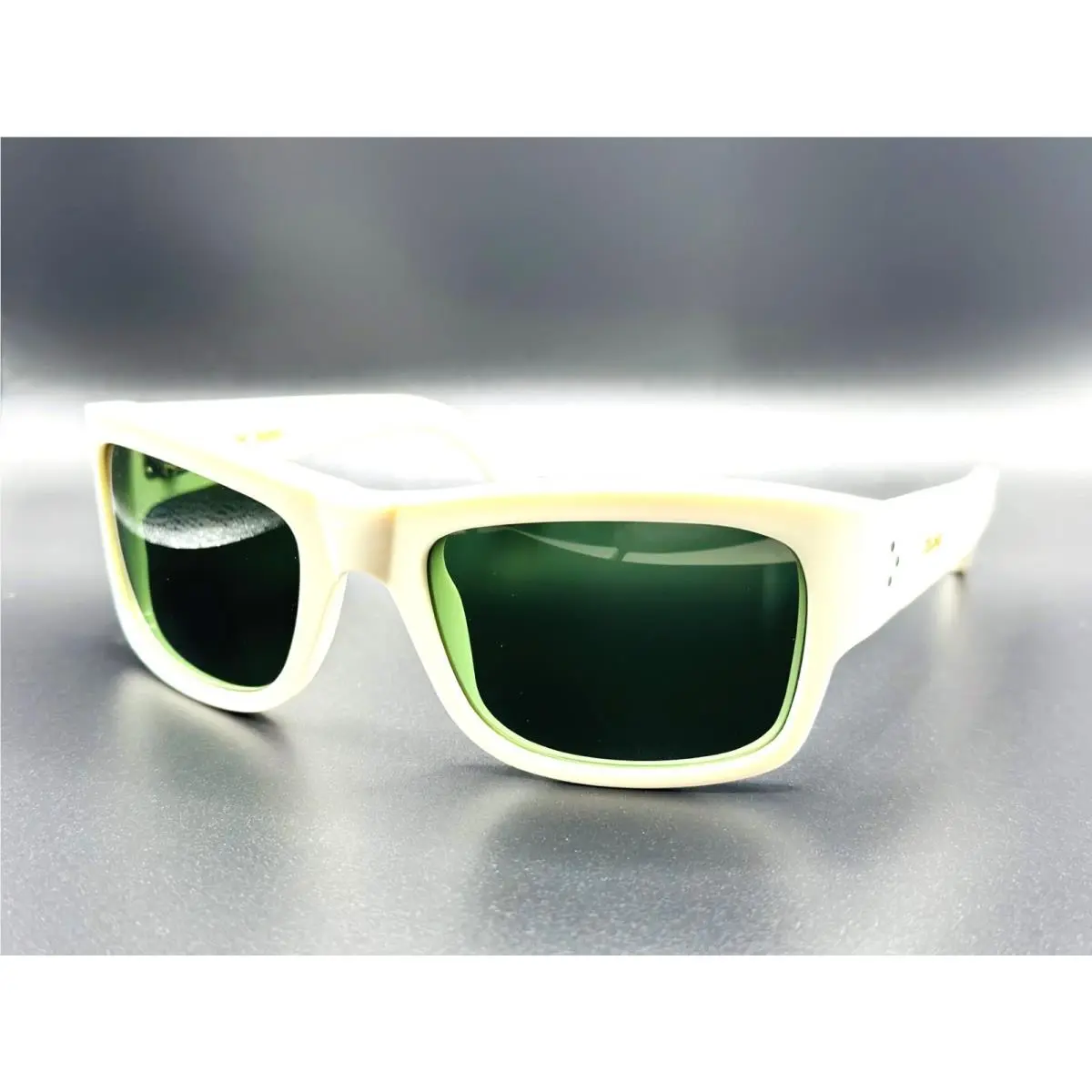 Celine CL40079I 25N Ivory/green Unisex Sunglasses 56MM 20 125