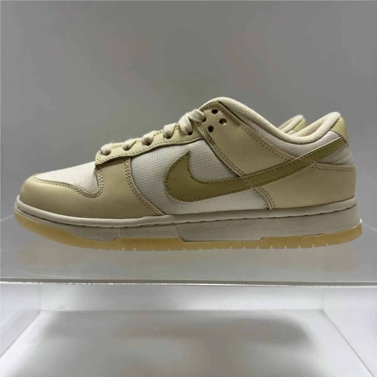 Dunk Low Muslin Team Gold Pale Ivory FZ2552-100 Women’s Size 8 by Nike