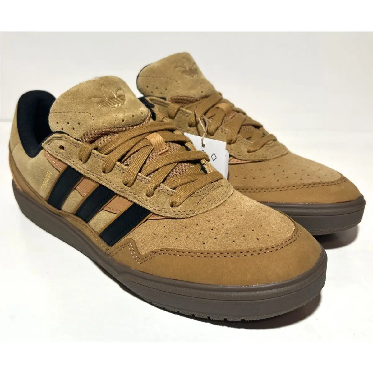 Adidas shoes - adidas Tyshawn - Tyshawn - Multicolor 1