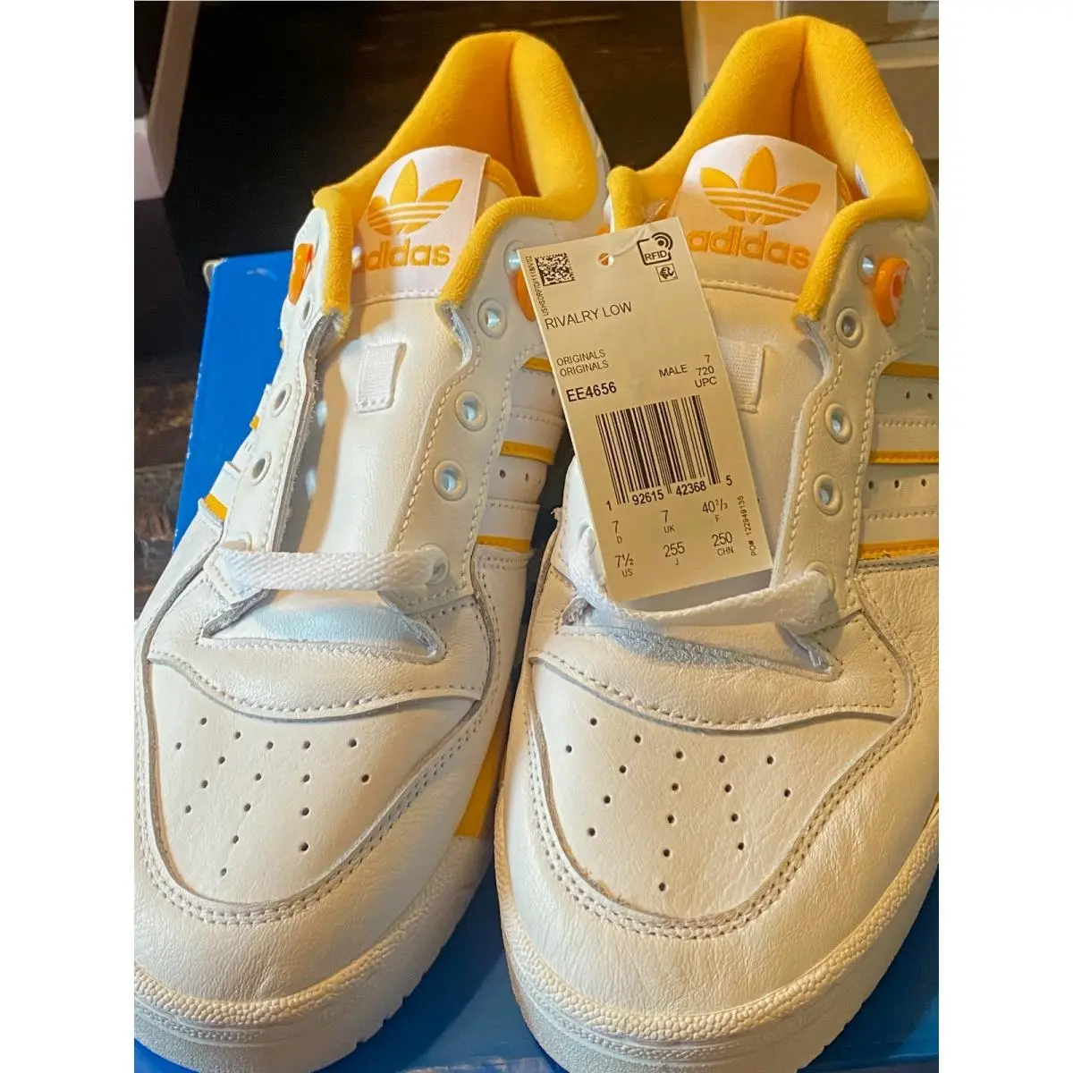 Adidas shoes - EE4656 - EE4656 - White 3