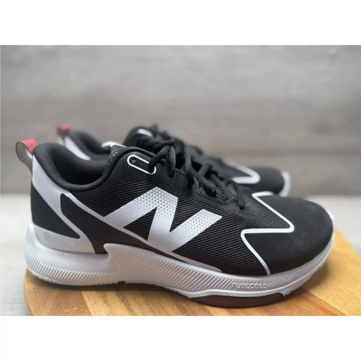 New Balance shoes - New Balance FuelCell Romero - FuelCell Romero - Black/White 0