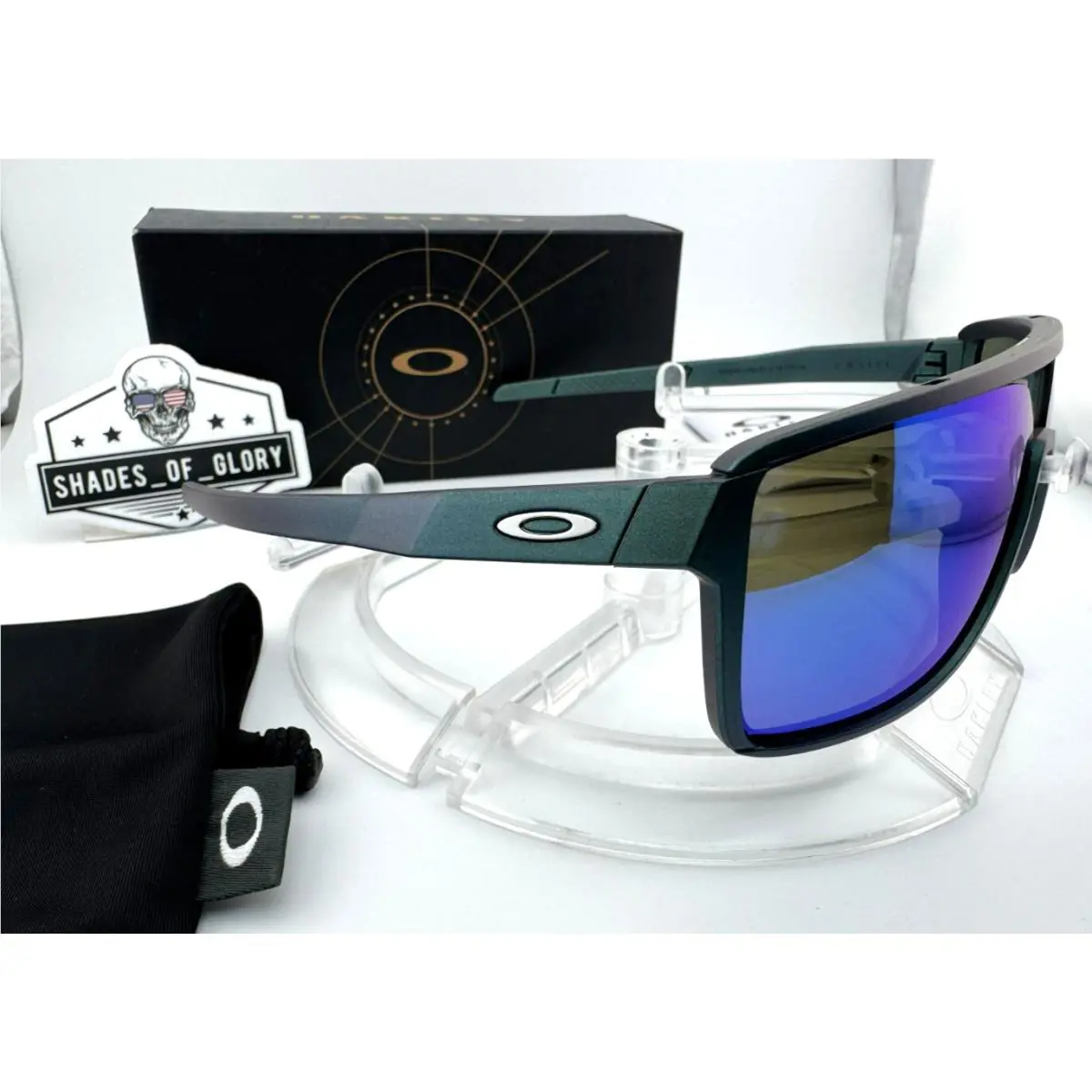 Oakley Castel Matte Silver Blue Colorshift Prizm Sapphire Sunglasses OO9147-13