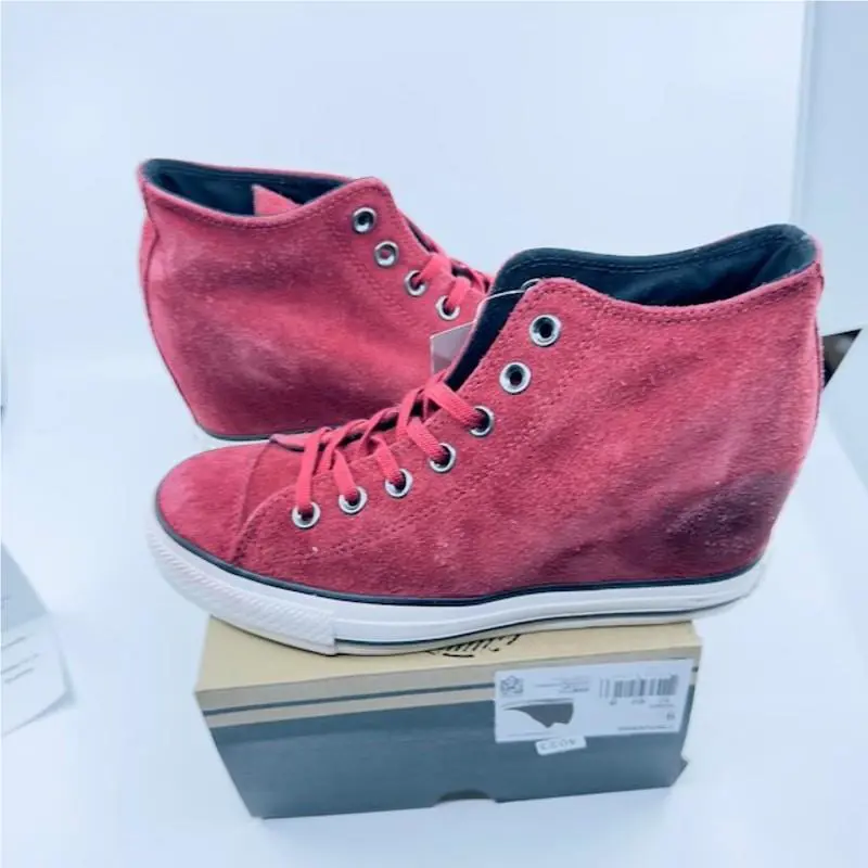 Converse shoes - Red 4