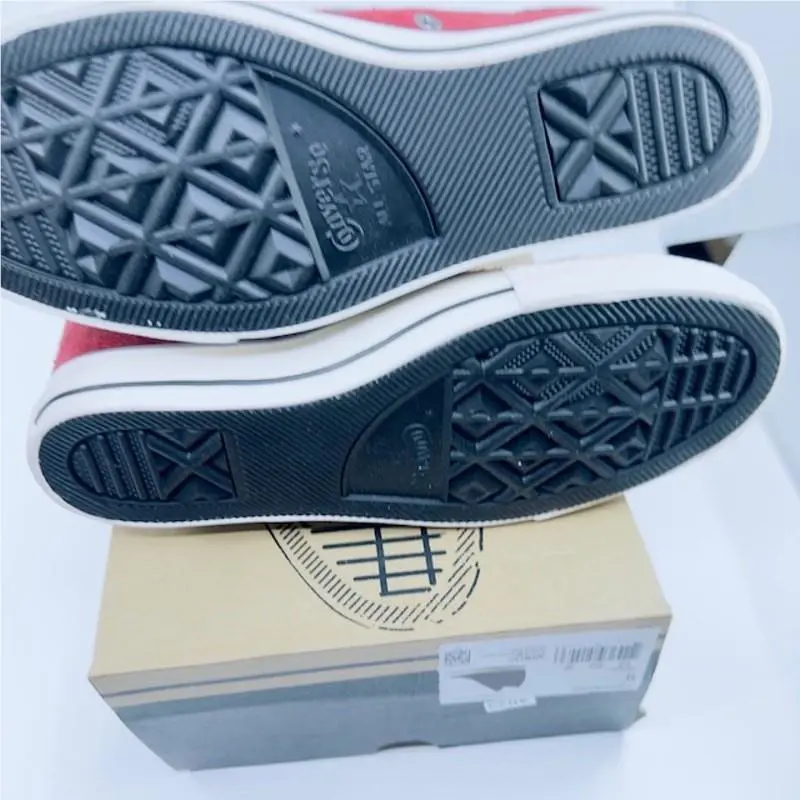 Converse shoes - Red 6