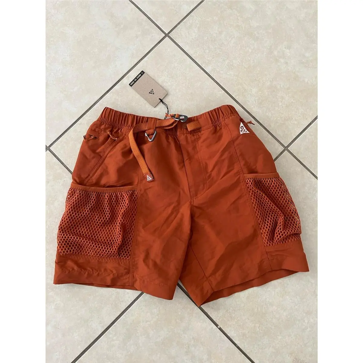 Nike clothing - DV9405246 - DV9405246 - Dark Russet/Summit White (UPC: 0196604456692) 1