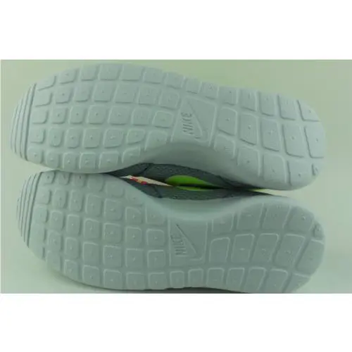 Nike shoes - PURE PLATINUM, VOLT, PINK, BLUE 3