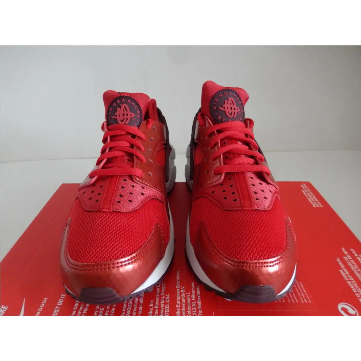 Nike shoes - Nike Air Huarache Run - Air Huarache Run - 634835-605 - Red (UPC: 826216553228) 1