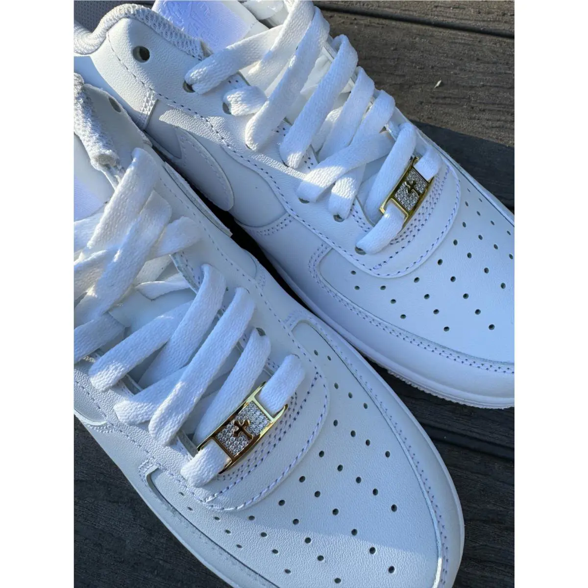 Nike shoes - Gold 19