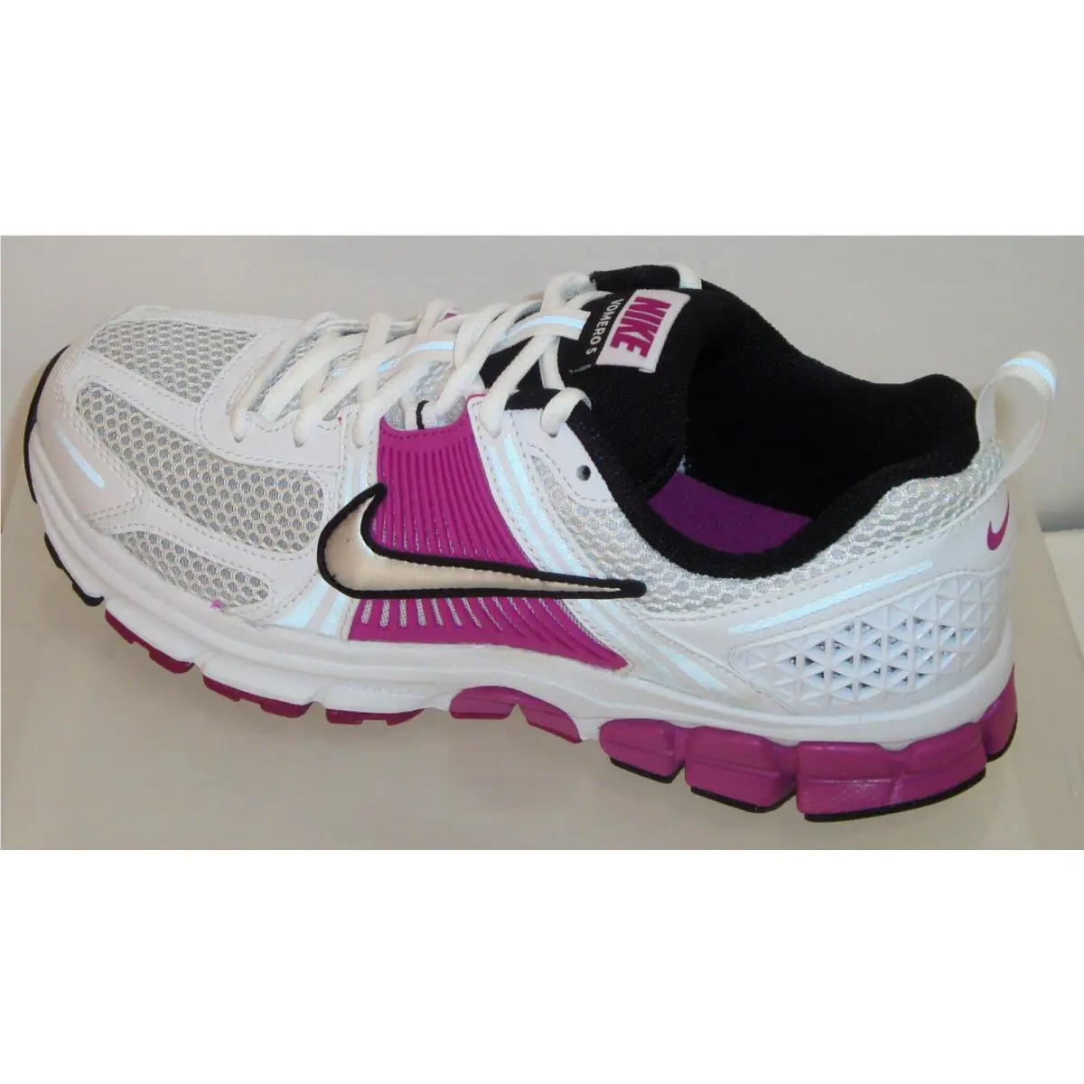 Nike shoes - Nike Zoom Vomero 5 GS - Multicolor (UPC: 00197601021746) 7