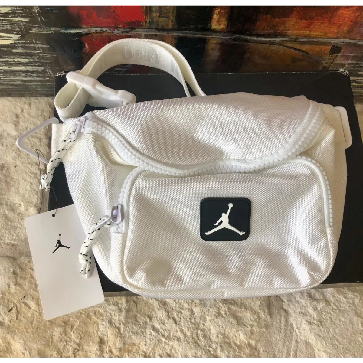Nike Air Jordan Unisex Jordan Rise Crossbody Bag MA0887-001 Rare White Size O/s