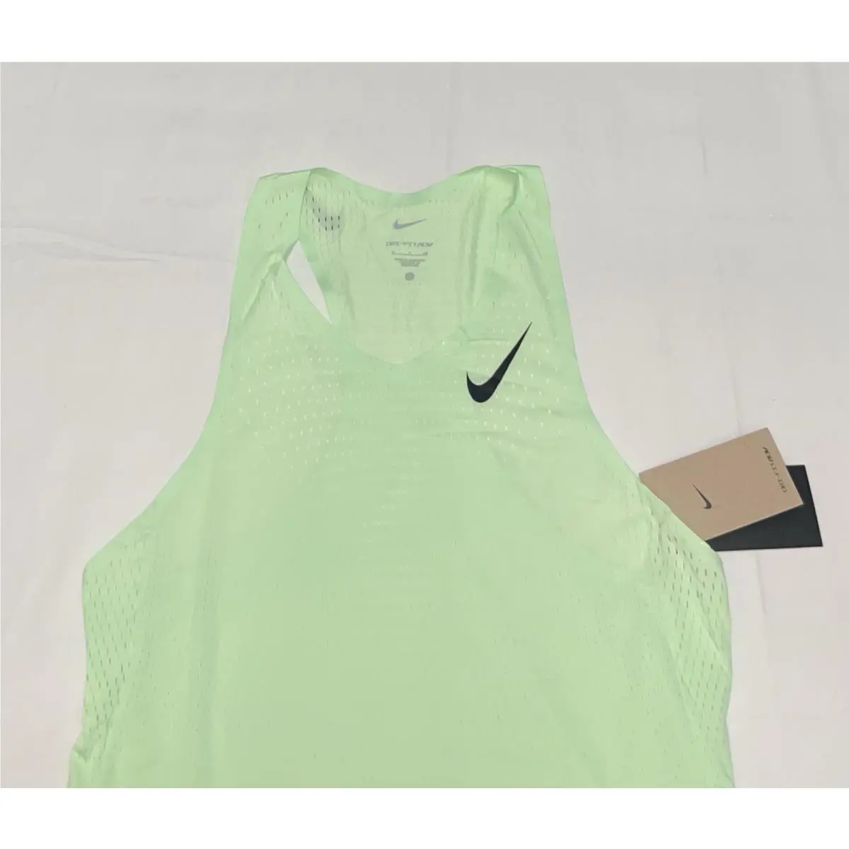 Nike clothing - Dri-FIT ADV AeroSwift - ADV AeroSwift - Vapor Green 2