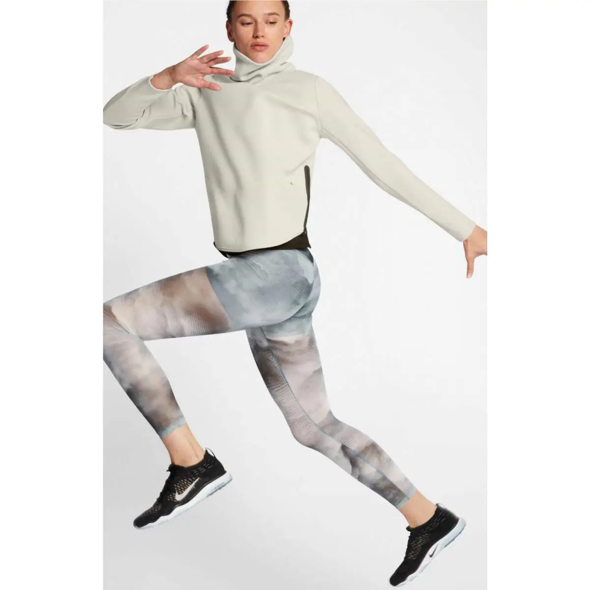 Nike clothing - Nike Dri-Fit - Light Orewood Brown/Black 4