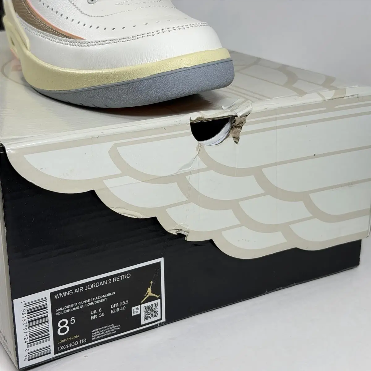Nike shoes - Air Jordan 2 - Air - DX4400-118 - White 1