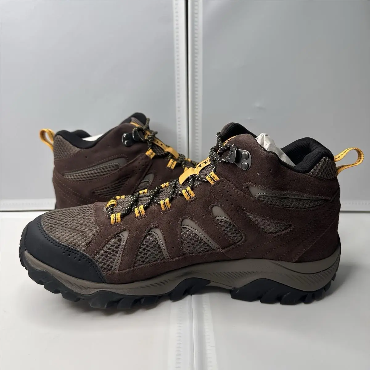 Merrell shoes - Merrell Oakcreek - Oakcreek - J036401W - Brown 11