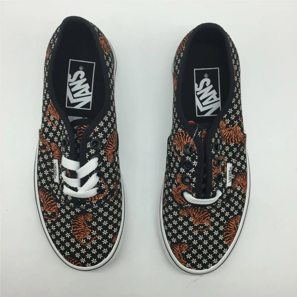 Vans shoes - Vans Tiger - Tiger - Multicolor 1