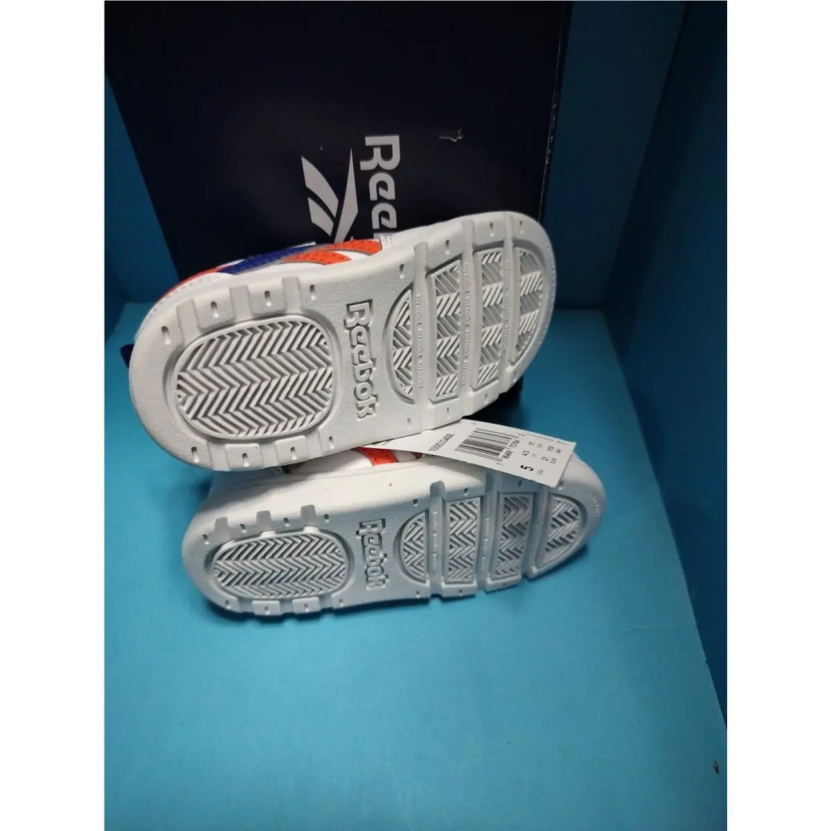 Reebok shoes - NA - White 4