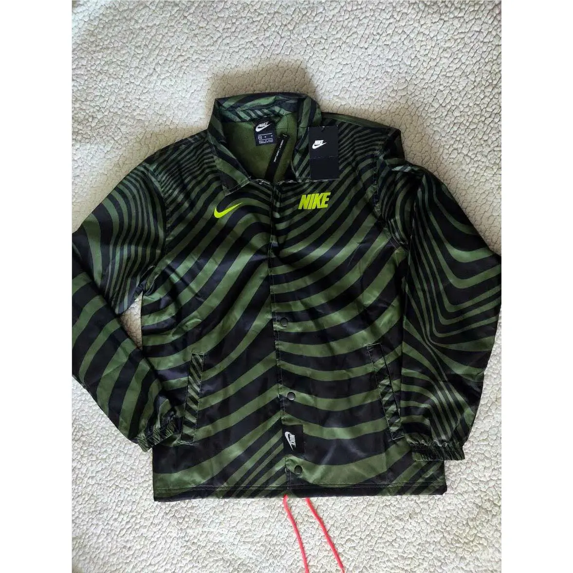 Nike clothing - Green 3