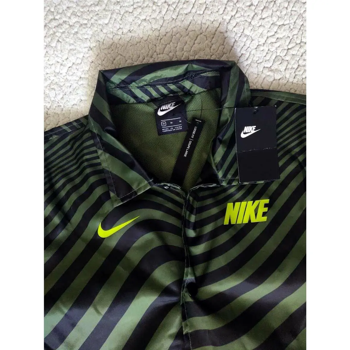 Nike clothing - Green 4