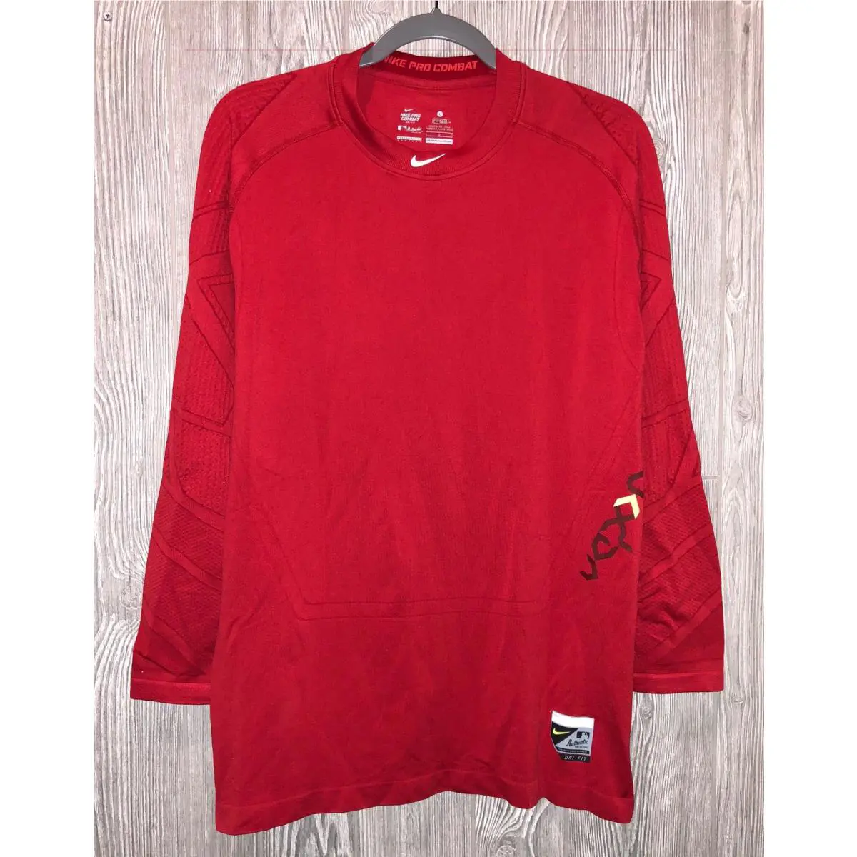 Nike clothing - NIKE Pro Vapor HyperWarm Fitted - 612183 - Red 6