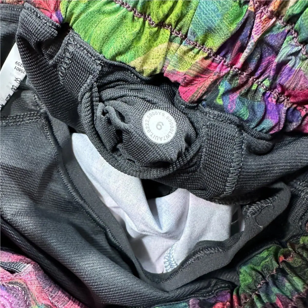 Lululemon clothing - Hotty Hot - Hotty Hot - Multicolor 4
