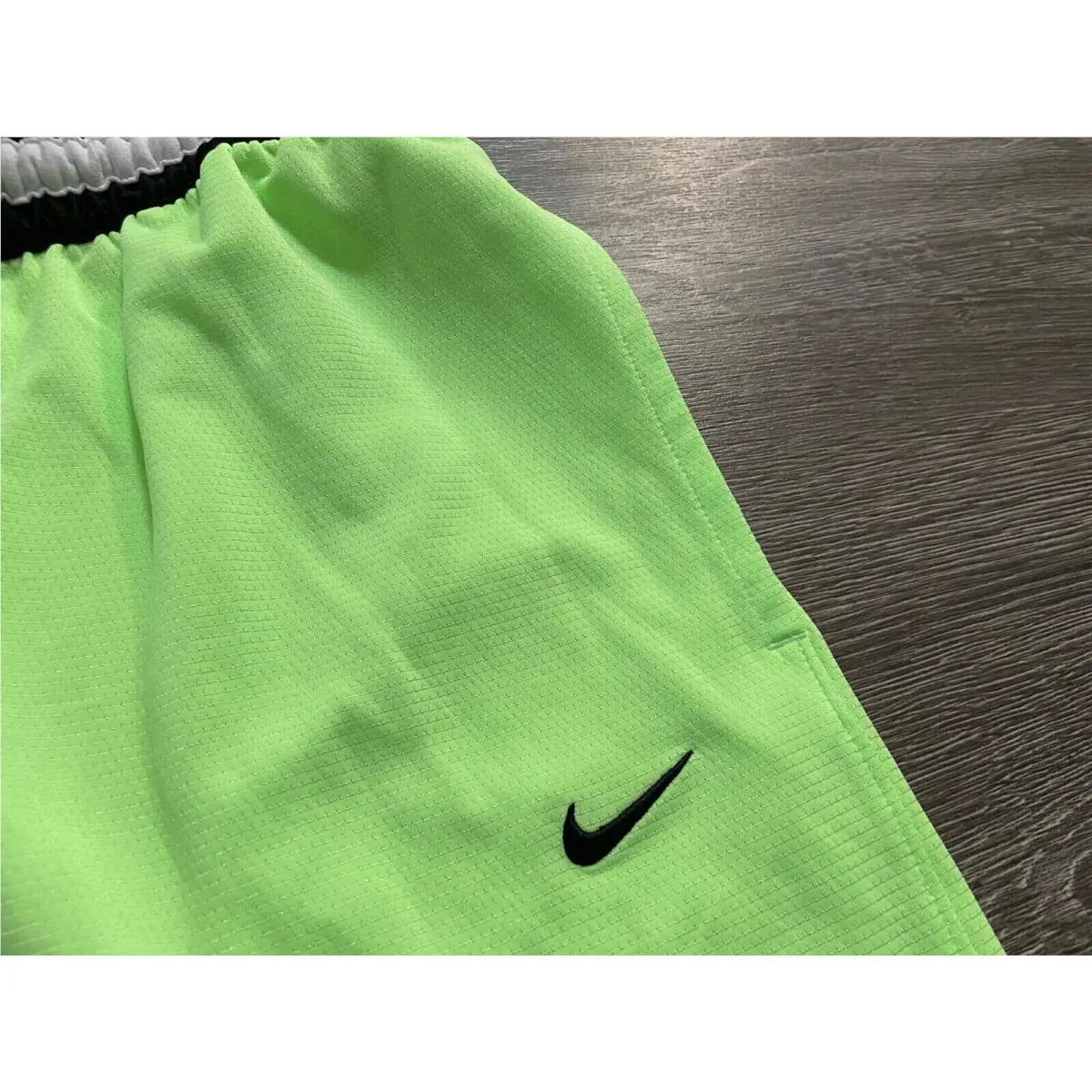 Nike clothing - DA5844-345 - DA5844-345 - Green 1