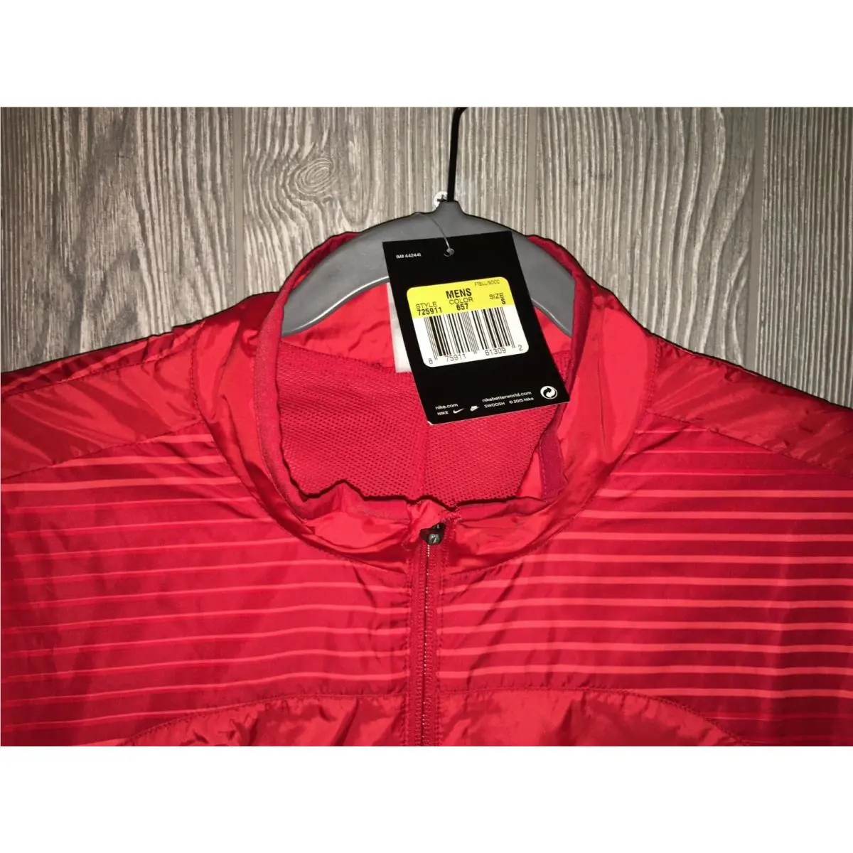 Nike clothing - NIKE Revolution Graphic Woven II Water Resistant F/Z Soccer J - 725911 - Red 6