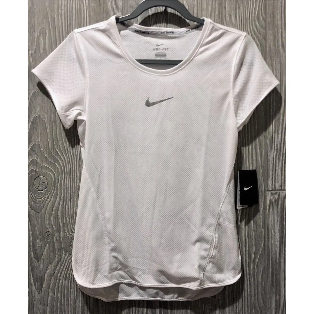 Nike clothing - NIKE Aeroreact Running Reflective Short Sleeve Shirt Top Training - 719560 - White 1