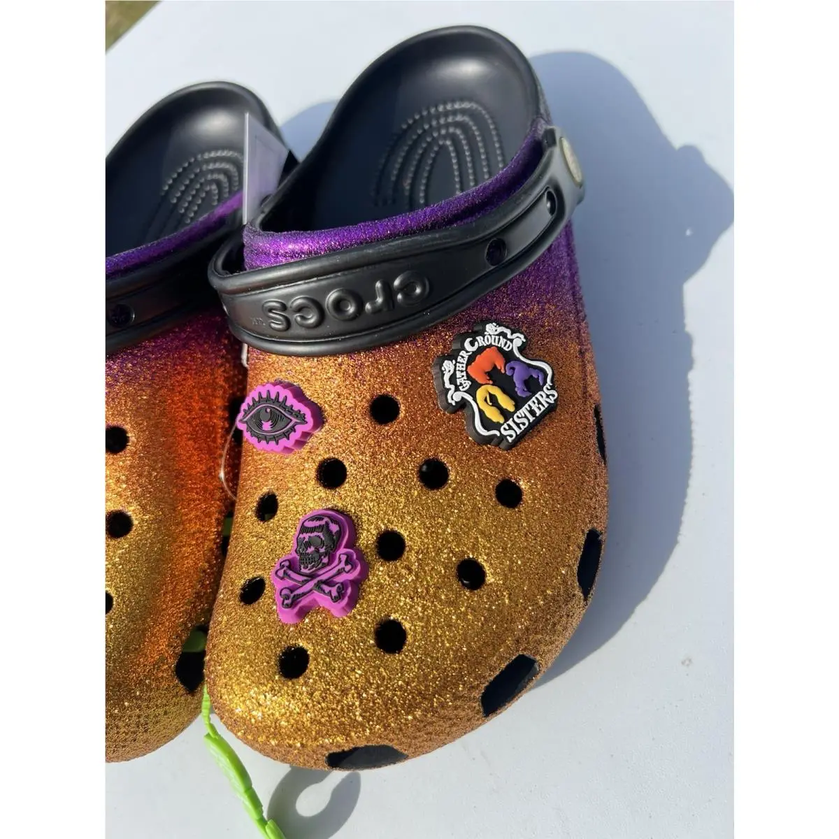 Crocs shoes - Disney Hocus Pocus - Disney Hocus Pocus - 206911-90H - Multicolor (UPC: 0191448647879) 2