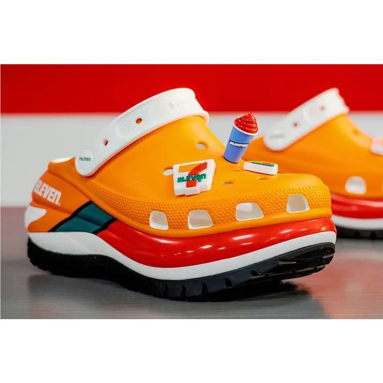 Crocs shoes - Clog - Clog - 208273-810 - Orange 5