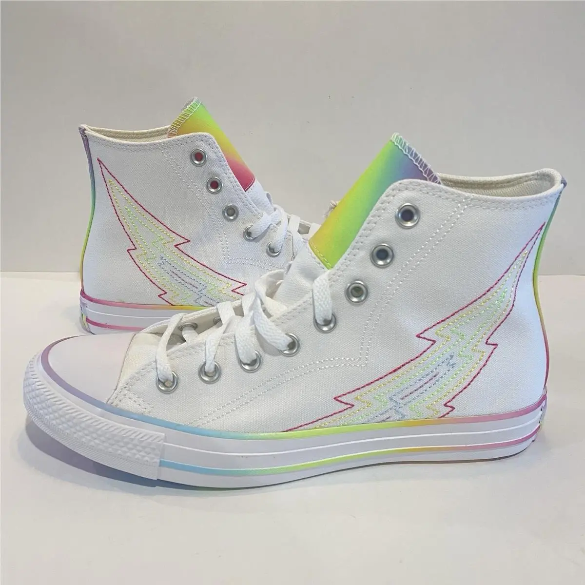 Converse shoes - Converse Chuck Taylor All Star High - A10216c - White 0