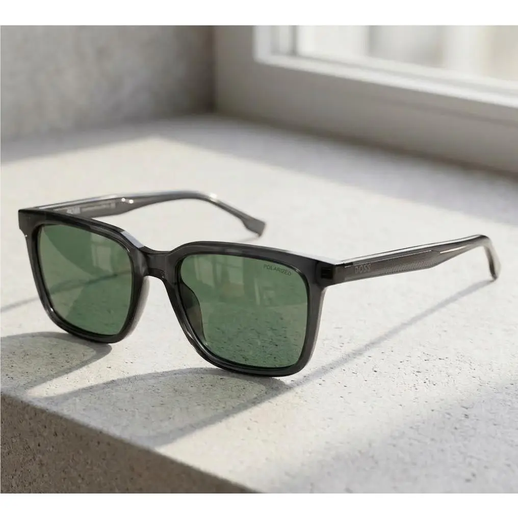 Hugo Boss Boss 1579/S-0807 UC Sunglasses 57mm - Frame: BLACK, Lens: GREEN PZ