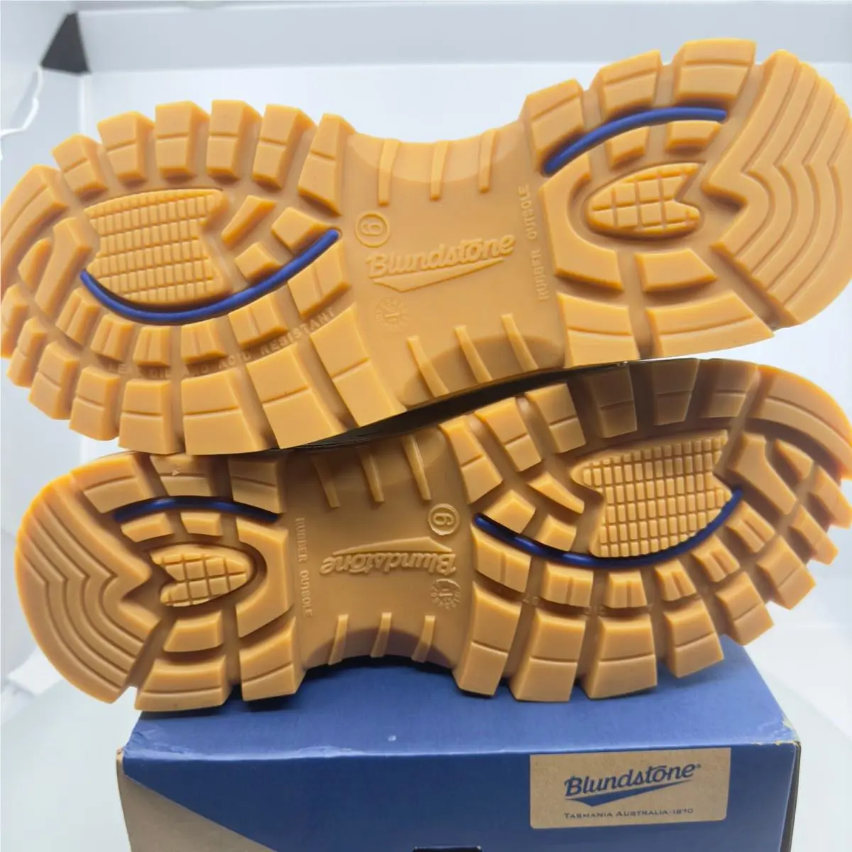 Blundstone shoes - Yellow 5