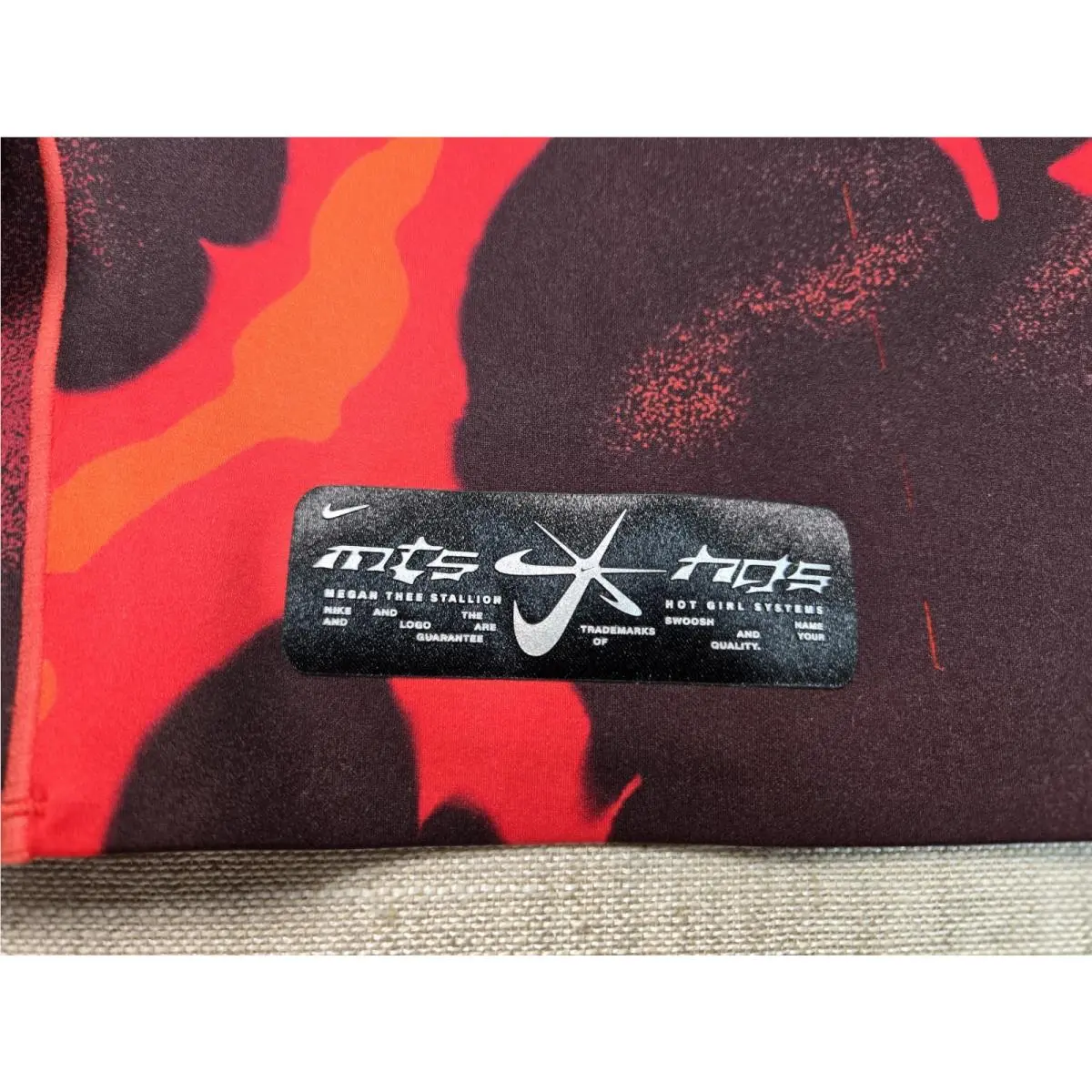 Nike clothing - FZ0464-010 - FZ0464-010 - Red Black Silver 4