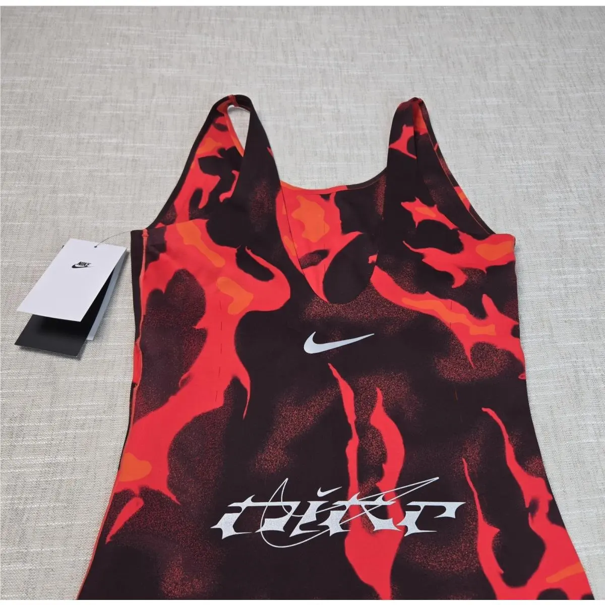 Nike clothing - FZ0464-010 - FZ0464-010 - Red Black Silver 5