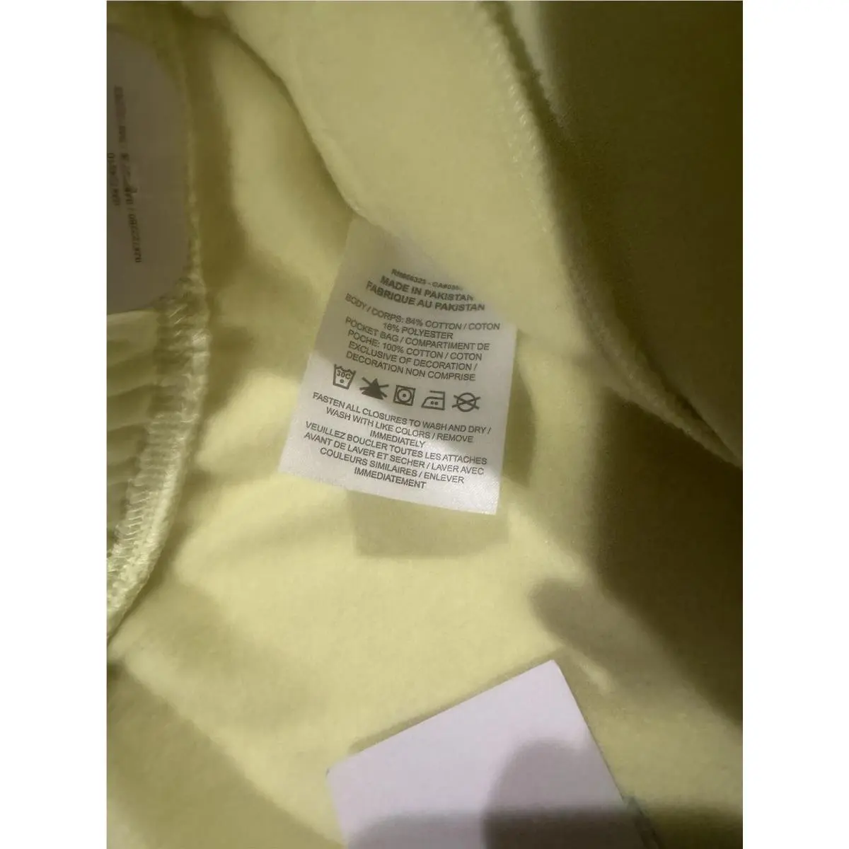 Nike clothing - Essentials+ Revival - Revival - DX1364331 - Yellow (UPC: 0196968259137) 4