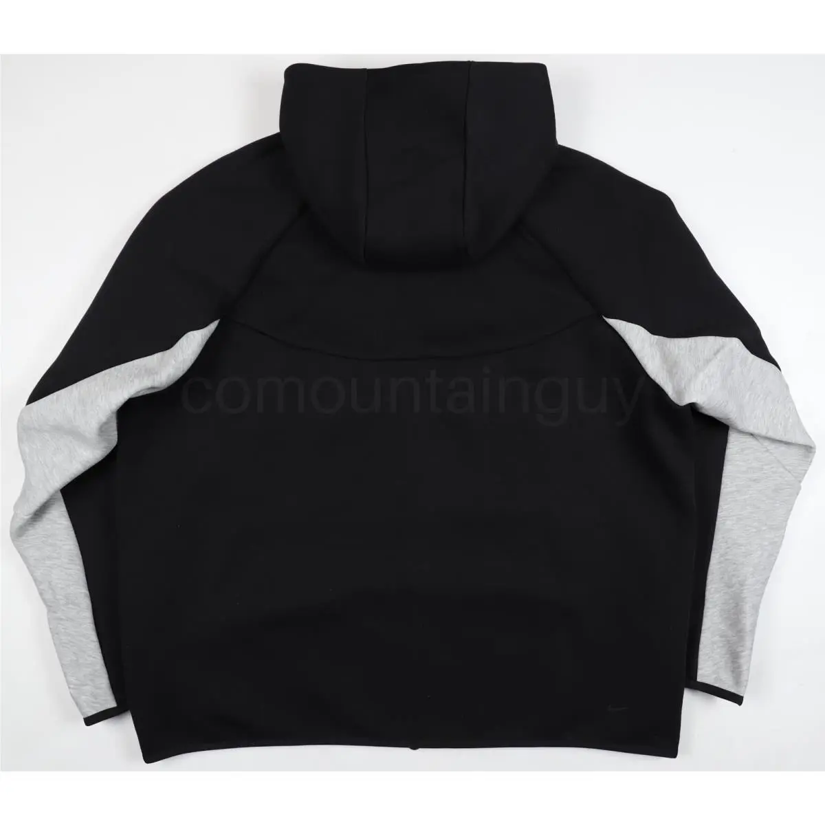 Nike clothing - Gray 1