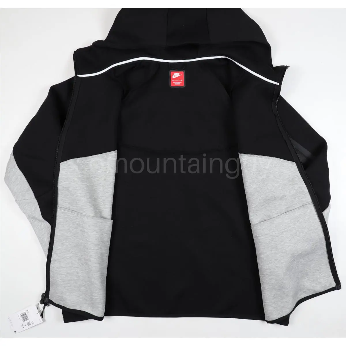 Nike clothing - Gray 3